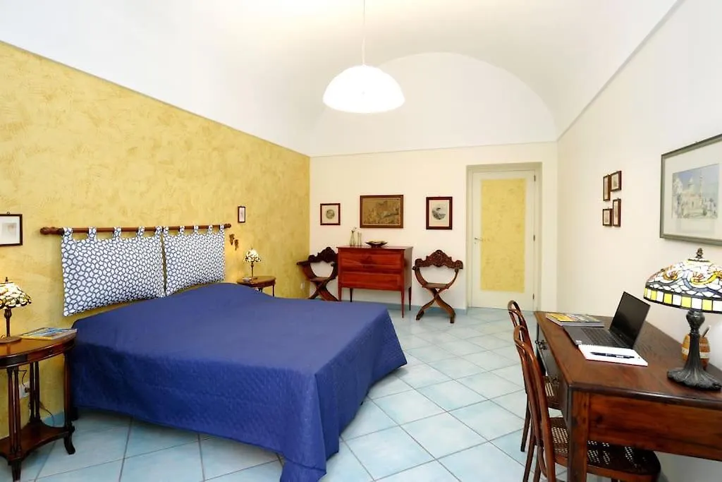 Amalfi Center Casa Palladino, Only 26 Steps 0*,  Italy